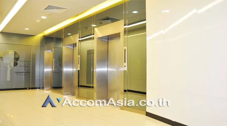 7  Office Space For Rent in Silom ,Bangkok BTS Surasak at Double A tower AA11174